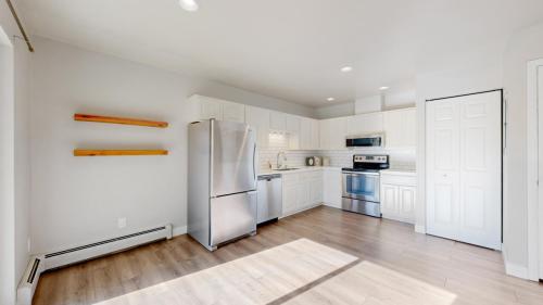 06-Kitchen-705-E-Drake-Rd-S4-Fort-Collins-CO-80525