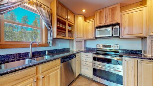 10-Kitchen-70-Cocopa-Way-Red-Feather-Lakes-Colorado-80545