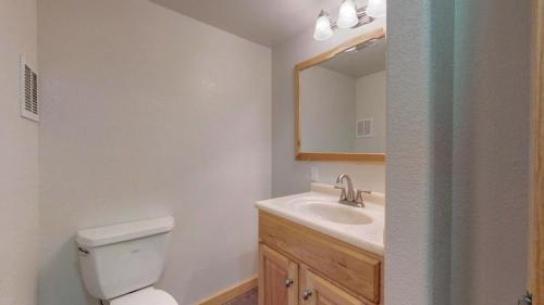 20-Bathroom-2-70-Cocopa-Way-Red-Feather-Lakes-Colorado-80545