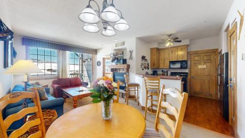 07-Dining-area-7202-Northstar-Trail-Granby-CO-80446