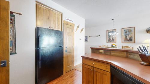 10-Kitchen-7202-Northstar-Trail-Granby-CO-80446