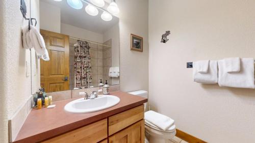 13-Bathroom-7202-Northstar-Trail-Granby-CO-80446