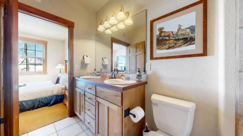 19-Bathroom-7202-Northstar-Trail-Granby-CO-80446