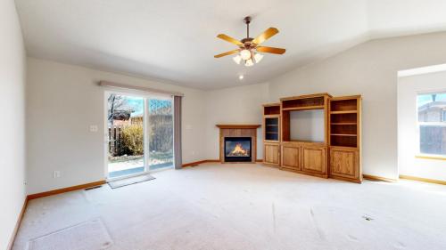 04-Living-area-7207-W.-18th-St.-Rd.-Greeley-CO-89634