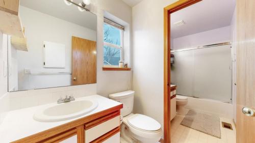 20-Bathroom-730-Bramblebush-St-Fort-Collins-CO-80524