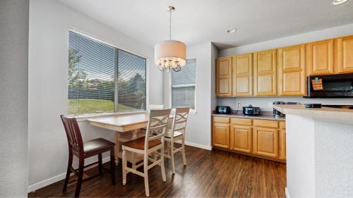 10-Dining-area-7427-Matheson-Dr-Fort-Collins-CO-80525