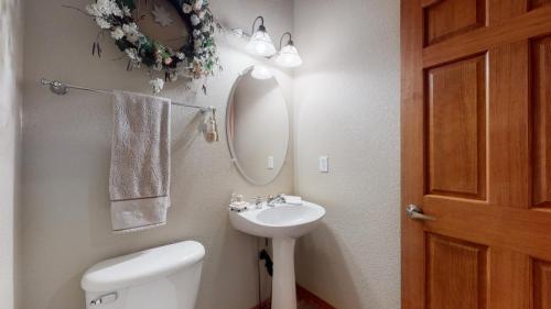 27-Bathroom-1-7508-Walsh-Ct-Fort-Collins-CO-80525