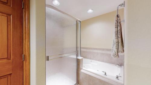 68-Bathroom-4-7508-Walsh-Ct-Fort-Collins-CO-80525