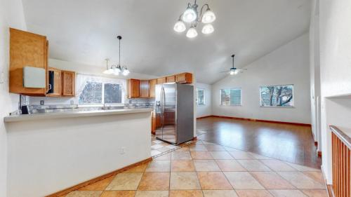 08-Dining-area-751-S-Norma-Ave-Milliken-CO-80543