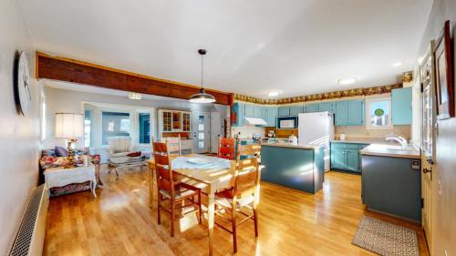 10-Dining-area-7874-Acoma-Ct-Larkspur-CO-80118