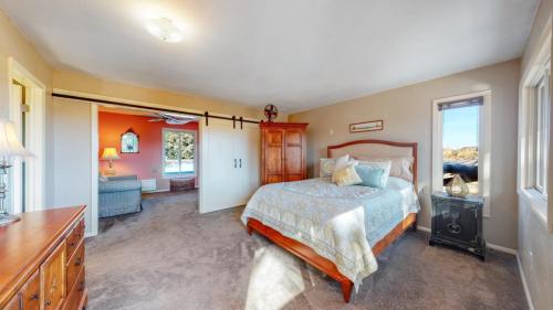 32-Bedroom-7874-Acoma-Ct-Larkspur-CO-80118