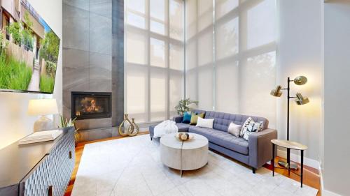04-8041-E-29th-Avenue-Denver-CO-80238
