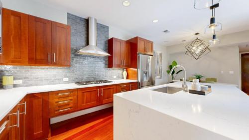 14-8041-E-29th-Avenue-Denver-CO-80238
