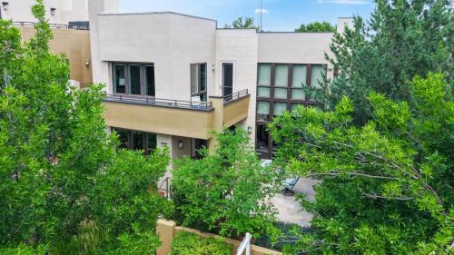 51-8041-E-29th-Avenue-Denver-CO-80238