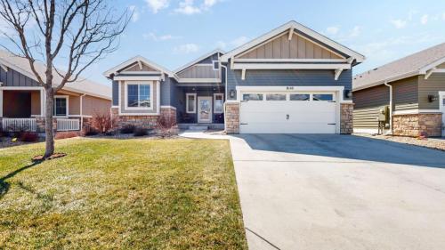 38-Front-yard-8110-River-Run-Dr-Greeley-Co-80634