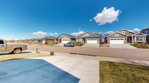 39-Front-yard-8110-River-Run-Dr-Greeley-Co-80634