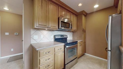 07-Kitchen-8325-Turnpike-Dr-Westminster-CO-80031