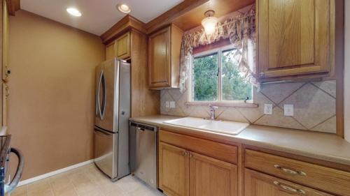 08-Kitchen-8325-Turnpike-Dr-Westminster-CO-80031