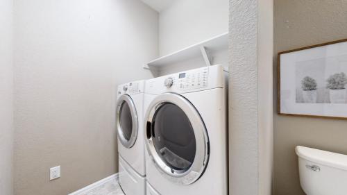 31-Laundry-845-Campfire-Dr-Fort-Collins-CO-80524