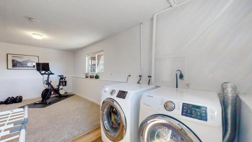 35-Laundry-9277-W-98th-Pl-Westminster-CO-80021