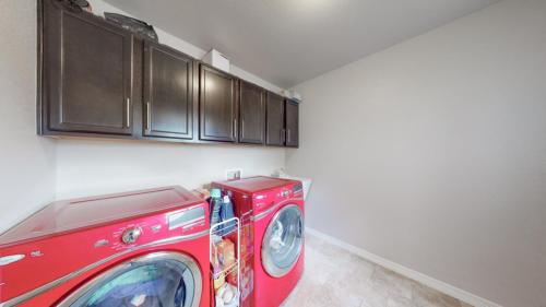 41-Laundry-room