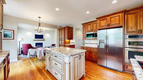 12-Kitchen-9456-Cody-Dr-Westminster-CO-80021-2